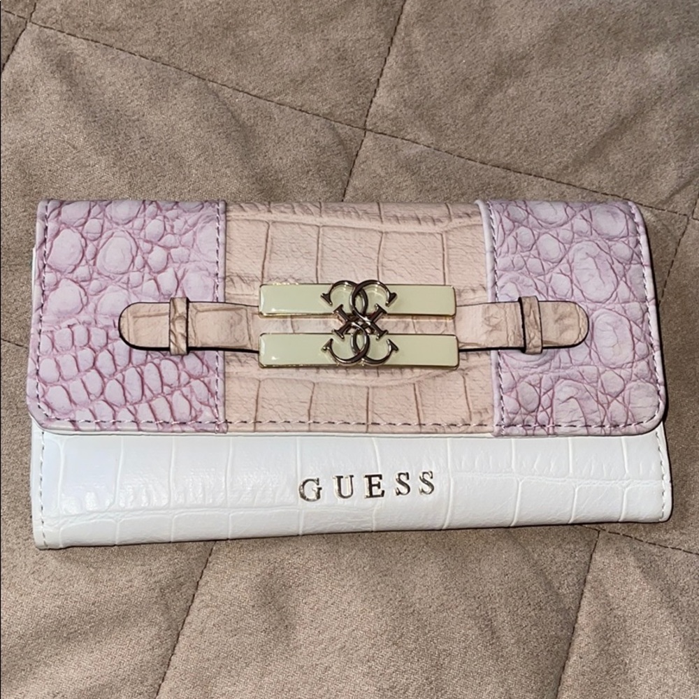 Guess Wallet